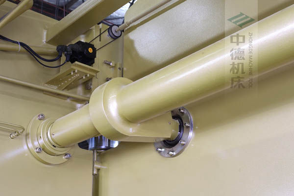 ZDP-20050高精度扭軸同步裝置，采用知名品牌關(guān)節(jié)軸承，經(jīng)久耐用.jpg